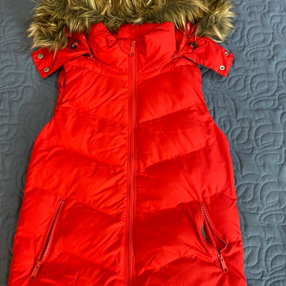 GAP PUFFER VEST WITH HOOD